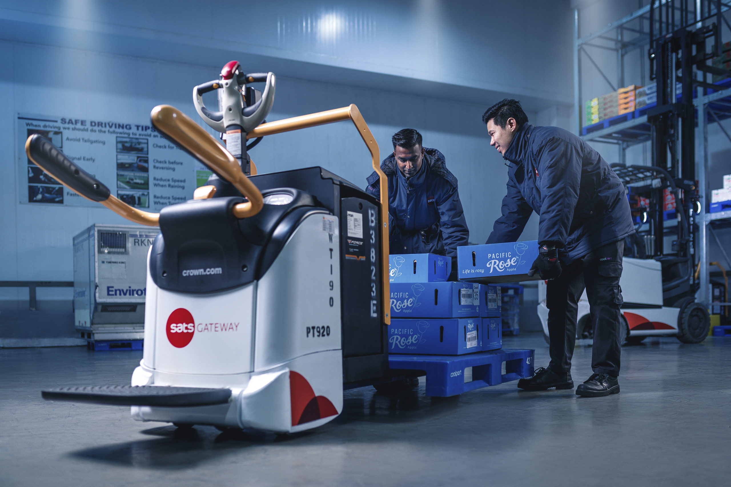 Air Cargo Singapore_Forklifts and Pallet Trucks